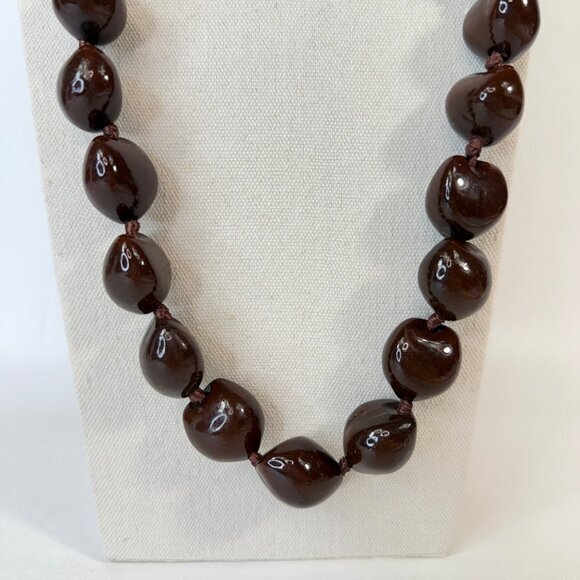 Kukui Nut Lei Necklace Brown Tropical Hawaiian Luau Tiki Party - Picture 2 of 7